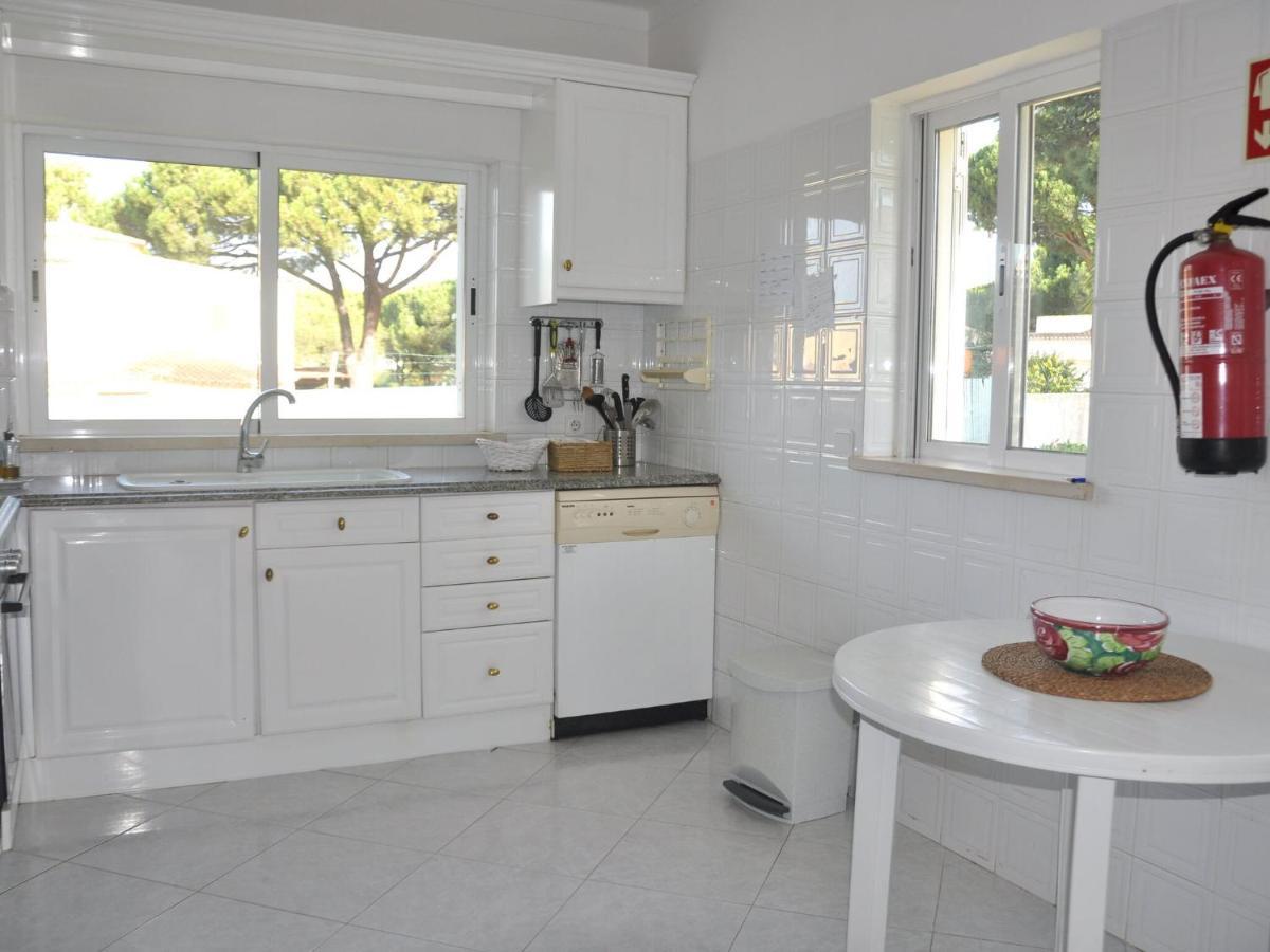 Comfortable Holiday Home In Vilamoura With Pool エクステリア 写真